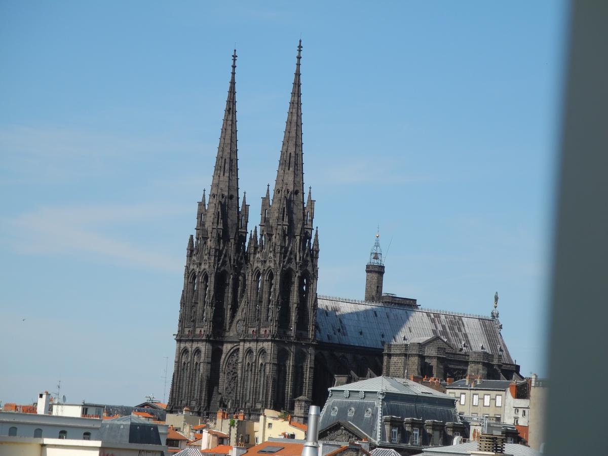 Apparthotel Privilodges Carre De Jaude Clermont-Ferrand Exteriör bild