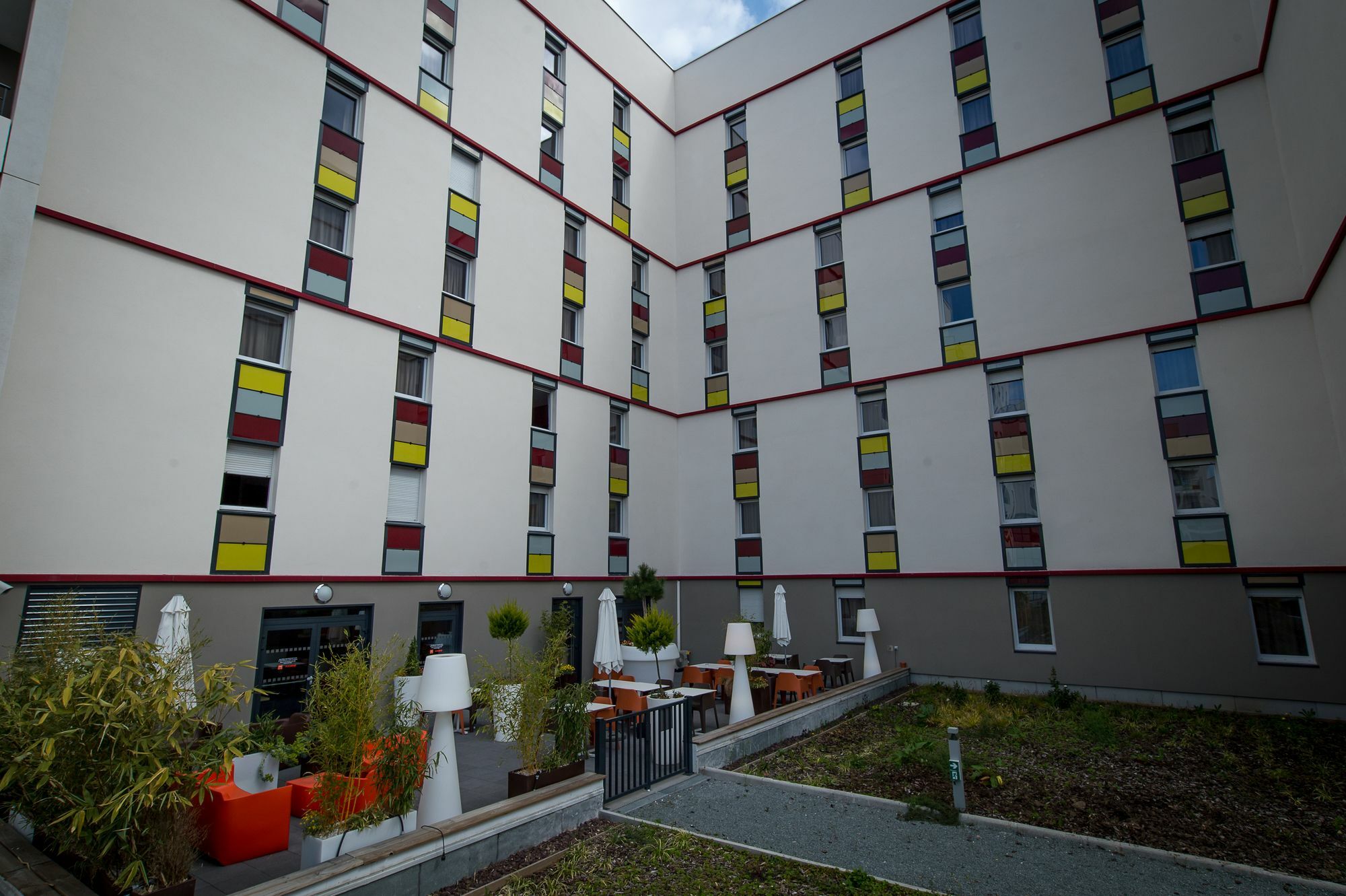 Apparthotel Privilodges Carre De Jaude Clermont-Ferrand Exteriör bild